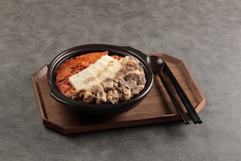 우삼겹 왕창 김치찜