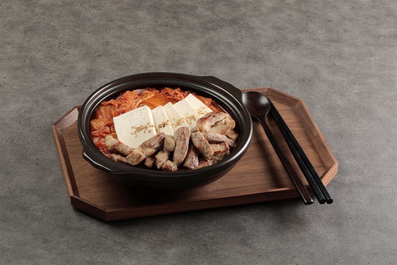 목살 왕창 김치찜